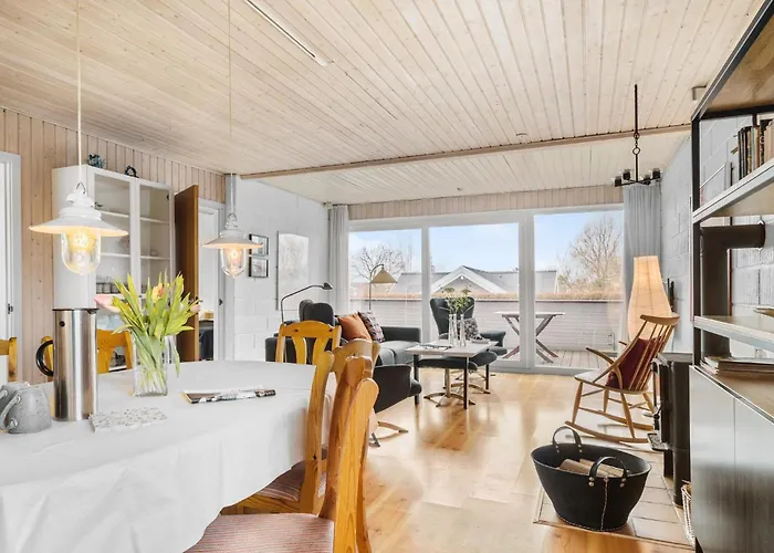 3 Bedroom Lovely In Hébergement de vacances